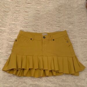 reworked Mustard yellow pleated skirt